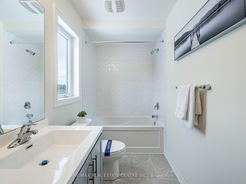 Photo 44 at 553 TED MARKS Drive, Kedron, Oshawa