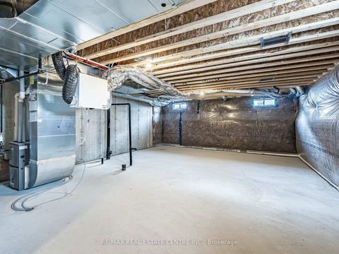 Photo 46 at 553 TED MARKS Drive, Kedron, Oshawa