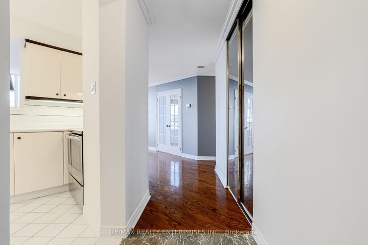 Photo 18 at 304 - 2285 Lake Shore Boulevard W, Mimico, Toronto