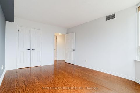 Photo 9 at 304 - 2285 Lake Shore Boulevard W, Mimico, Toronto