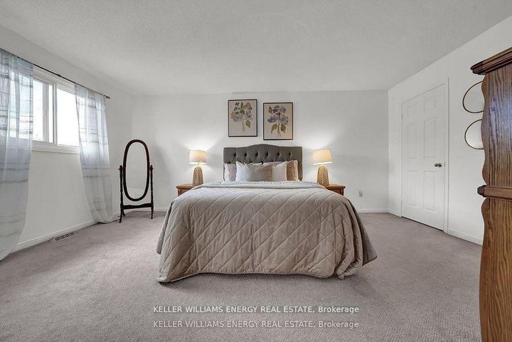 Photo 14 at 280 Thornton Road N, McLaughlin, Oshawa