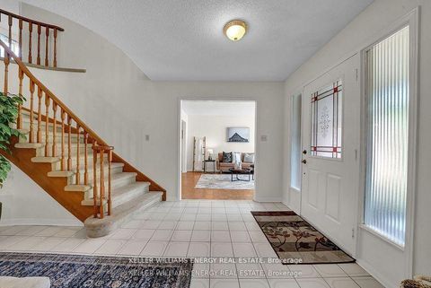 Photo 12 at 280 Thornton Road N, McLaughlin, Oshawa