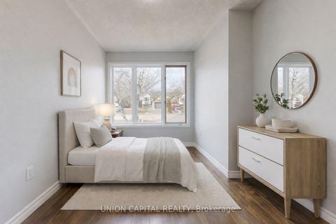 Photo 6 at 9 Fenwick Avenue, Bowmanville, Clarington