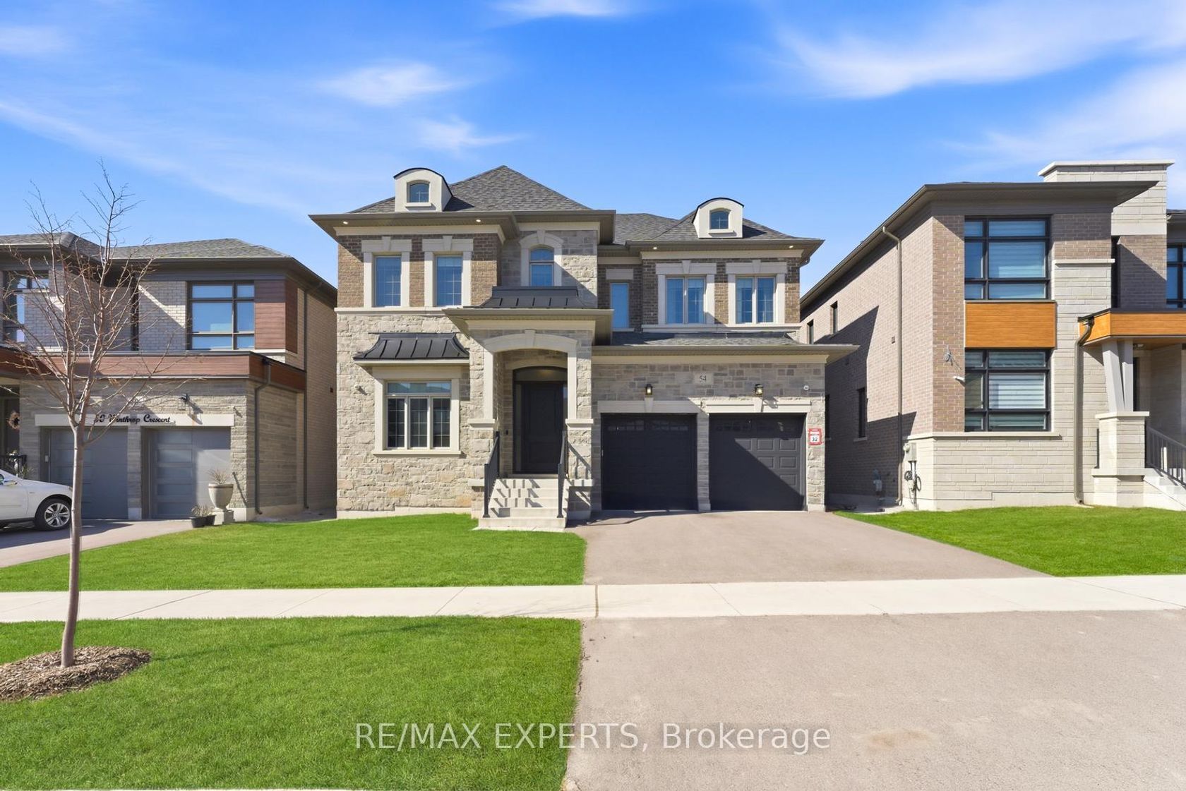 54 Winthrop Crescent, Vellore Village, Vaughan 