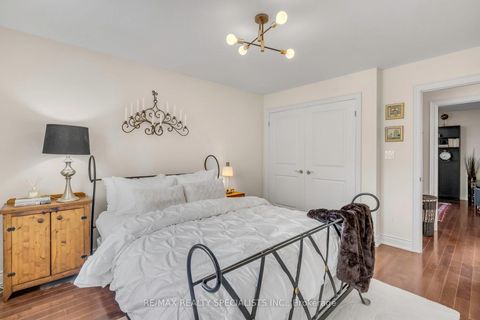 Photo 29 at 87 Lake Crescent, Mimico, Toronto