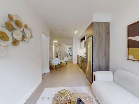 Photo 7 at 440 - 60 princess Street, Waterfront Communities C8, Toronto