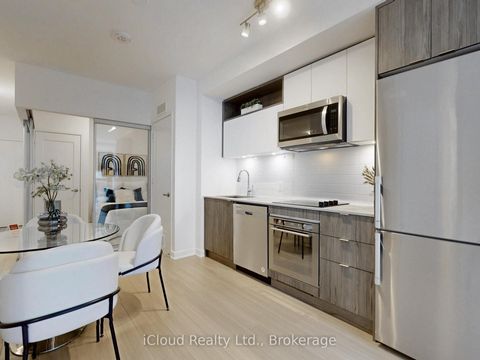 Photo 13 at 440 - 60 princess Street, Waterfront Communities C8, Toronto