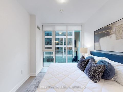 Photo 19 at 440 - 60 princess Street, Waterfront Communities C8, Toronto