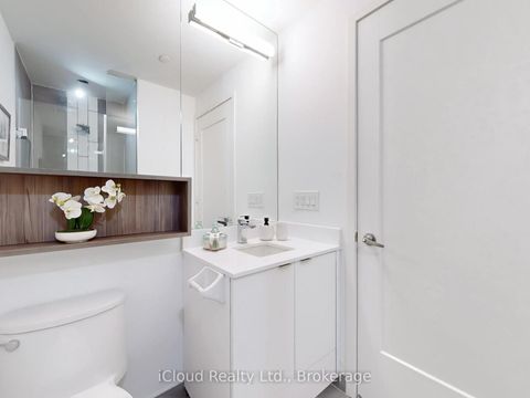 Photo 31 at 440 - 60 princess Street, Waterfront Communities C8, Toronto