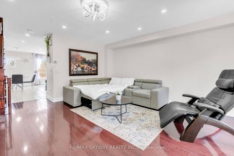 Photo 7 at 96 Jenkinson Way, Dorset Park, Toronto