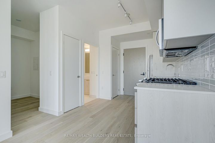 Photo 4 at 2406 - 2A Church Street, Yonge Corridor, Toronto