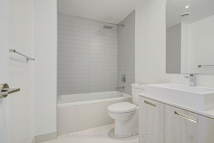 Photo 16 at 2406 - 2A Church Street, Yonge Corridor, Toronto