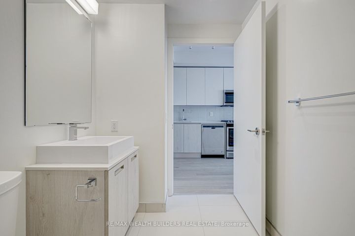 Photo 17 at 2406 - 2A Church Street, Yonge Corridor, Toronto