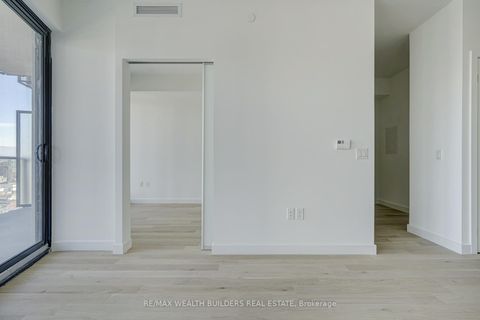 Photo 8 at 2406 - 2A Church Street, Yonge Corridor, Toronto