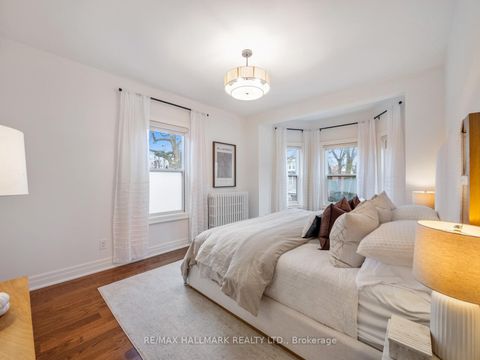 Photo 17 at 337 Leslie Street, South Riverdale, Toronto