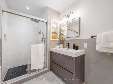 Photo 19 at 337 Leslie Street, South Riverdale, Toronto