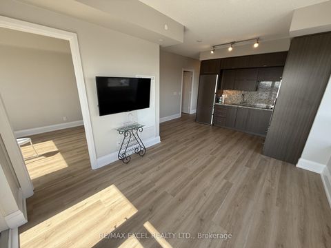 Photo 1 at 906 - 120 Harrison Garden Boulevard, Willowdale East, Toronto