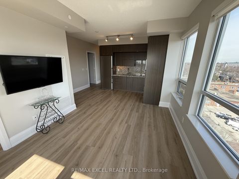 Photo 3 at 906 - 120 Harrison Garden Boulevard, Willowdale East, Toronto