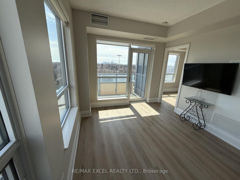 Photo 6 at 906 - 120 Harrison Garden Boulevard, Willowdale East, Toronto