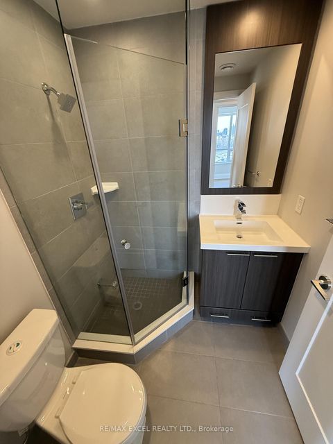 Photo 9 at 906 - 120 Harrison Garden Boulevard, Willowdale East, Toronto