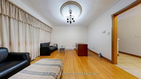 Photo 6 at 9747 Bathurst Street, North Richvale, Richmond Hill