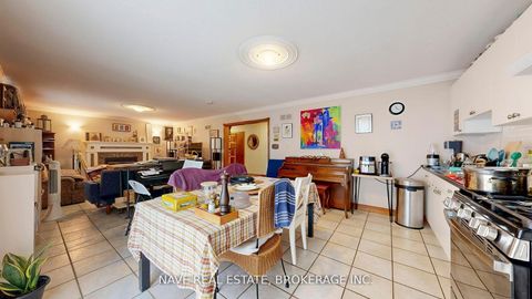 Photo 19 at 9747 Bathurst Street, North Richvale, Richmond Hill