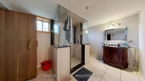 Photo 39 at 9747 Bathurst Street, North Richvale, Richmond Hill