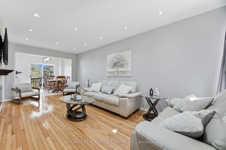 Photo 6 at 62 - 2665 Thomas Street, Central Erin Mills, Mississauga