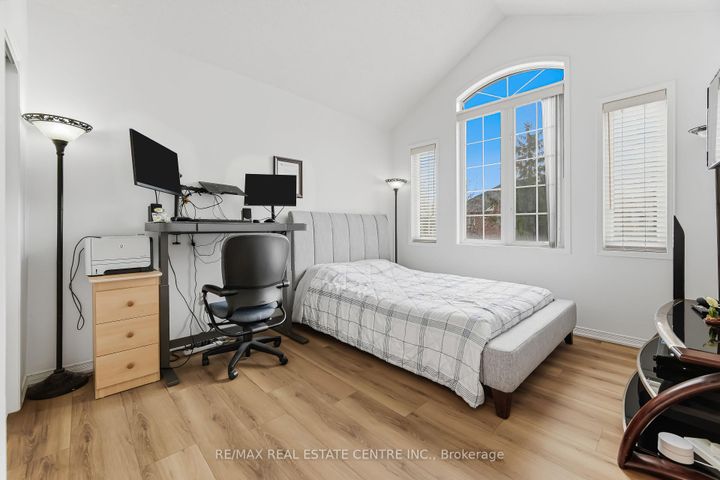 Photo 26 at 62 - 2665 Thomas Street, Central Erin Mills, Mississauga