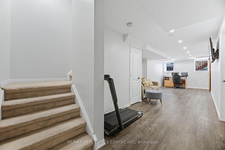 Photo 32 at 62 - 2665 Thomas Street, Central Erin Mills, Mississauga