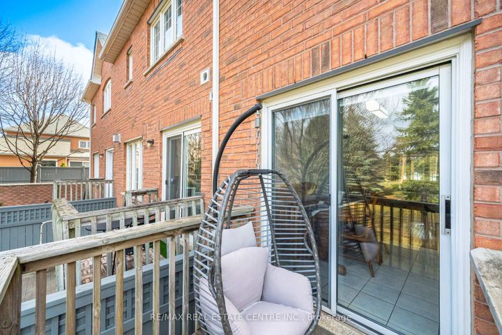 Photo 38 at 62 - 2665 Thomas Street, Central Erin Mills, Mississauga