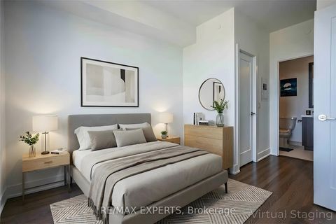 Photo 3 at 4402 - 7 Mabelle Avenue, City Centre West, Toronto