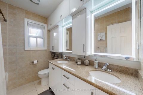 Photo 18 at 27 Archwood Crescent, Maryvale, Toronto