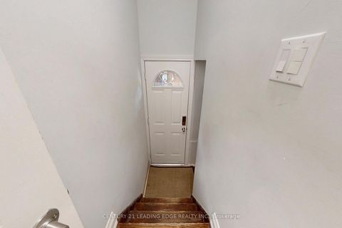 Photo 21 at 27 Archwood Crescent, Maryvale, Toronto