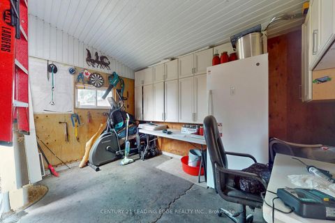 Photo 33 at 27 Archwood Crescent, Maryvale, Toronto