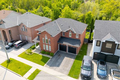 Photo 37 at 1081 Langford Street, Eastdale, Oshawa