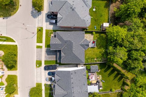 Photo 44 at 1081 Langford Street, Eastdale, Oshawa