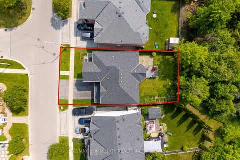 Photo 45 at 1081 Langford Street, Eastdale, Oshawa