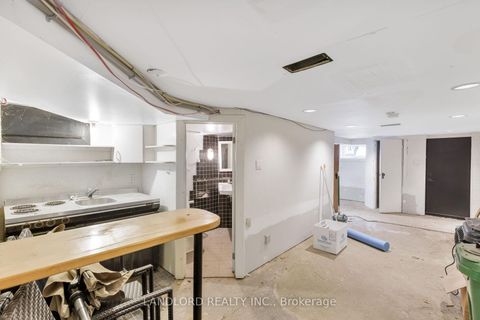 Photo 37 at 107A Scollard Street, Annex, Toronto