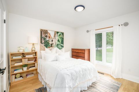 Photo 13 at 13715 Jane Street, King City, King