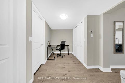 Photo 13 at 5 - 181 William Duncan Road, CFB, Toronto