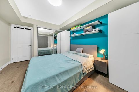 Photo 19 at 5 - 181 William Duncan Road, CFB, Toronto