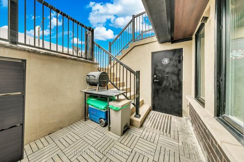 Photo 24 at 5 - 181 William Duncan Road, CFB, Toronto