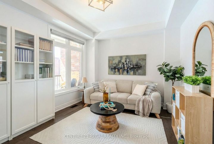 Photo 11 at 25 Elysian Fields Circle, Bram West, Brampton