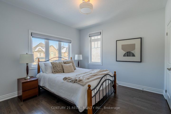 Photo 23 at 25 Elysian Fields Circle, Bram West, Brampton