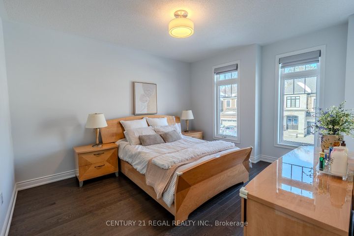 Photo 24 at 25 Elysian Fields Circle, Bram West, Brampton