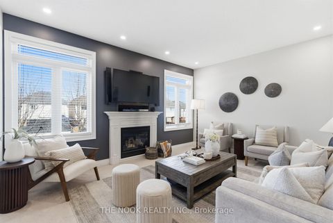 Photo 18 at 114 Courvier Crescent, Bowmanville, Clarington