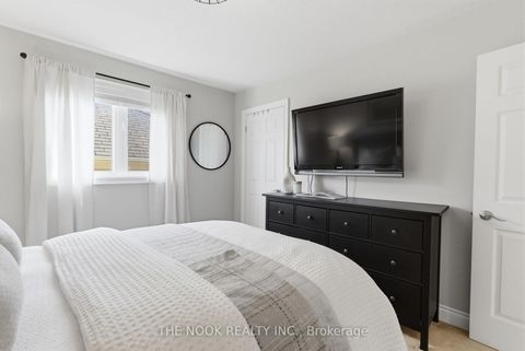 Photo 39 at 114 Courvier Crescent, Bowmanville, Clarington