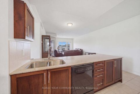 Photo 4 at 505 - 160 Woodbridge Avenue, West Woodbridge, Vaughan