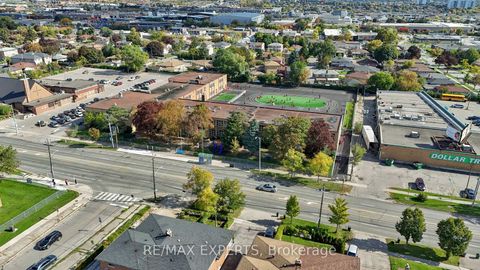 Photo 32 at 75 St Lucie Drive, Humbermede, Toronto